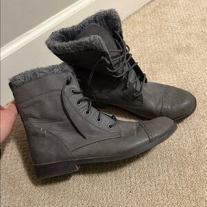 Gray Women's Lace-Up Ankle Boots
